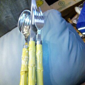 vintage four piece silver set made in India no more discounts pls struggling dis